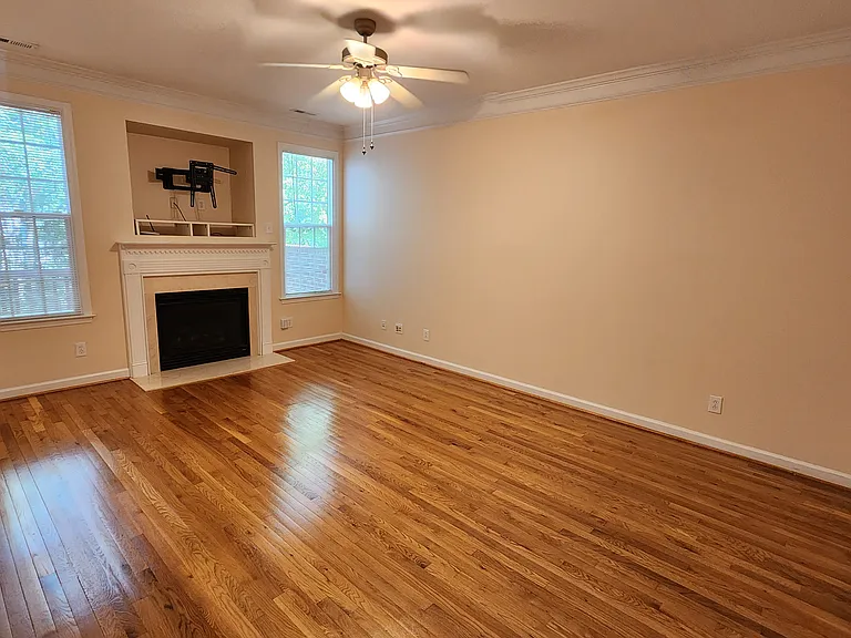 6004 Kohler Ln — Photo 12