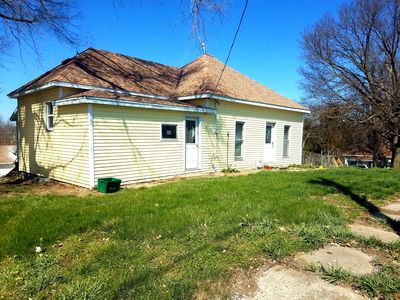 708 Vine St, Oakland, IA, 51560