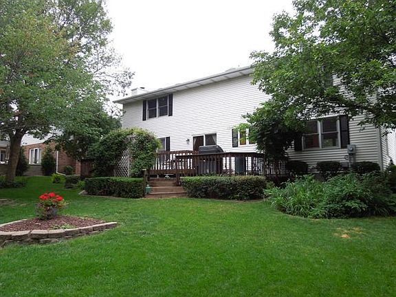 3rd image of 3107 Preston Dr