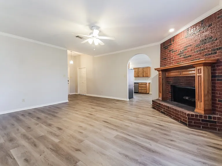 7605 Colfax Dr — Photo 7