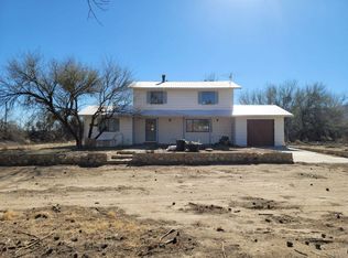 6906 S Lonesome Ln, Safford, AZ 85546