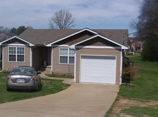 1220 Gordon Ln, Pulaski, TN 38478