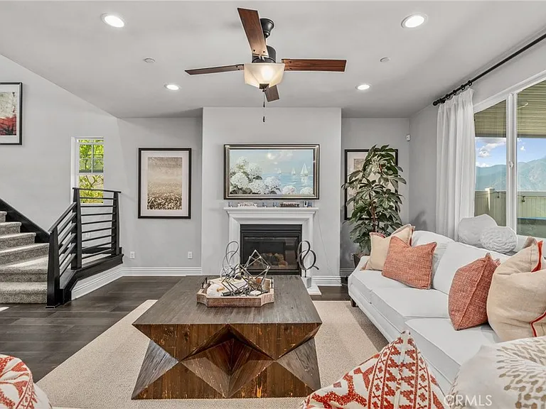 24253 Flora Rd — Photo 8