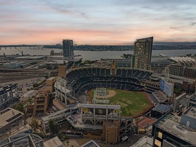 325 7th Ave Unit 215, San Diego, CA, 92101