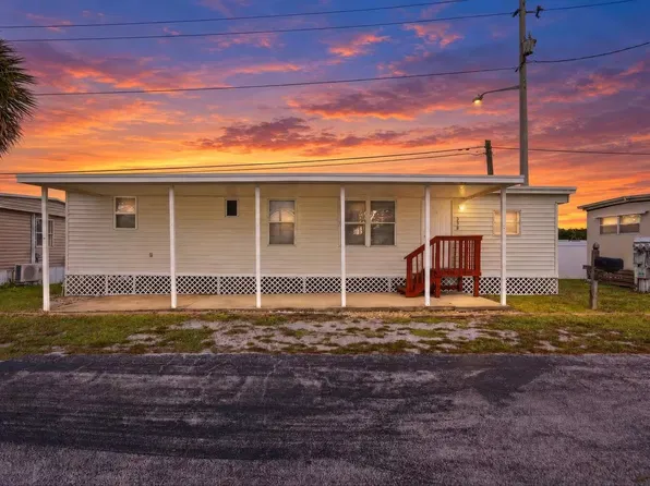 358 Lily Ln #358, Titusville, FL 32780