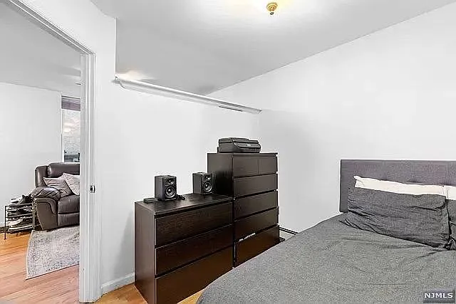 116 Willow Ave #3 — Photo 7