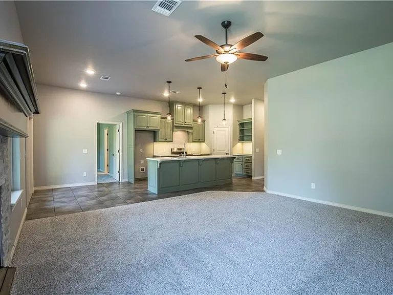 2801 Cypress Springs Blvd — Photo 5