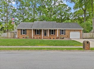 705 Pinehurst Dr, Chesapeake, VA 23323