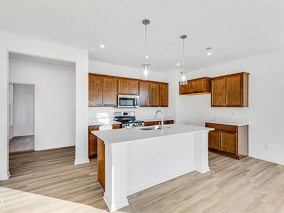 5th image of 2089 Covey Dr