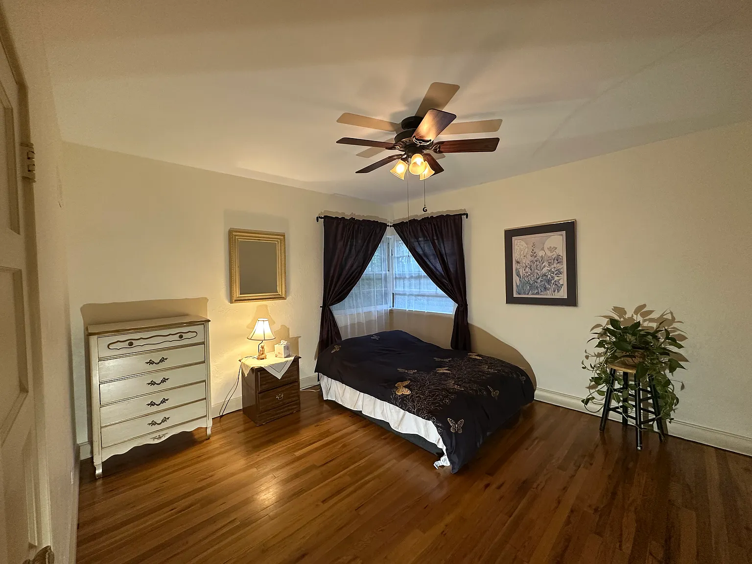 3 bed, 1336 sqft, $795 — Photo 2