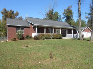 232 Jason Dr, Brandenburg, KY 40108