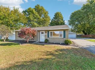 2185 Hubbard Rd, Madison, OH 44057