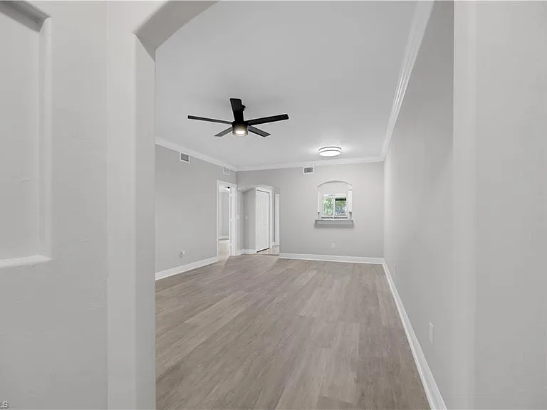 4172 Castilla Cir #101 — Photo 6