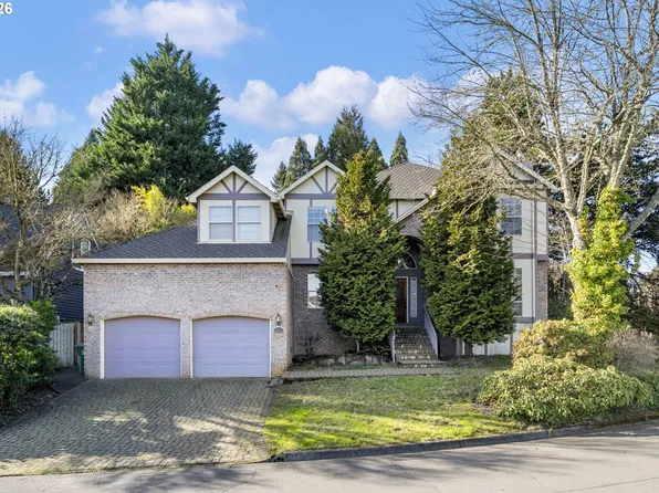 17973 Saint Clair Dr, Lake Oswego, OR 97034