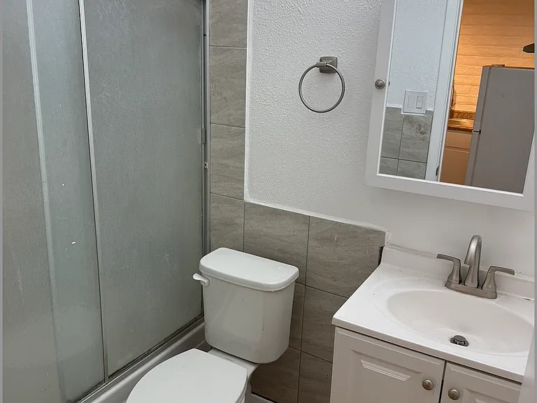 417 Harvard Dr SE #10 — Photo 9