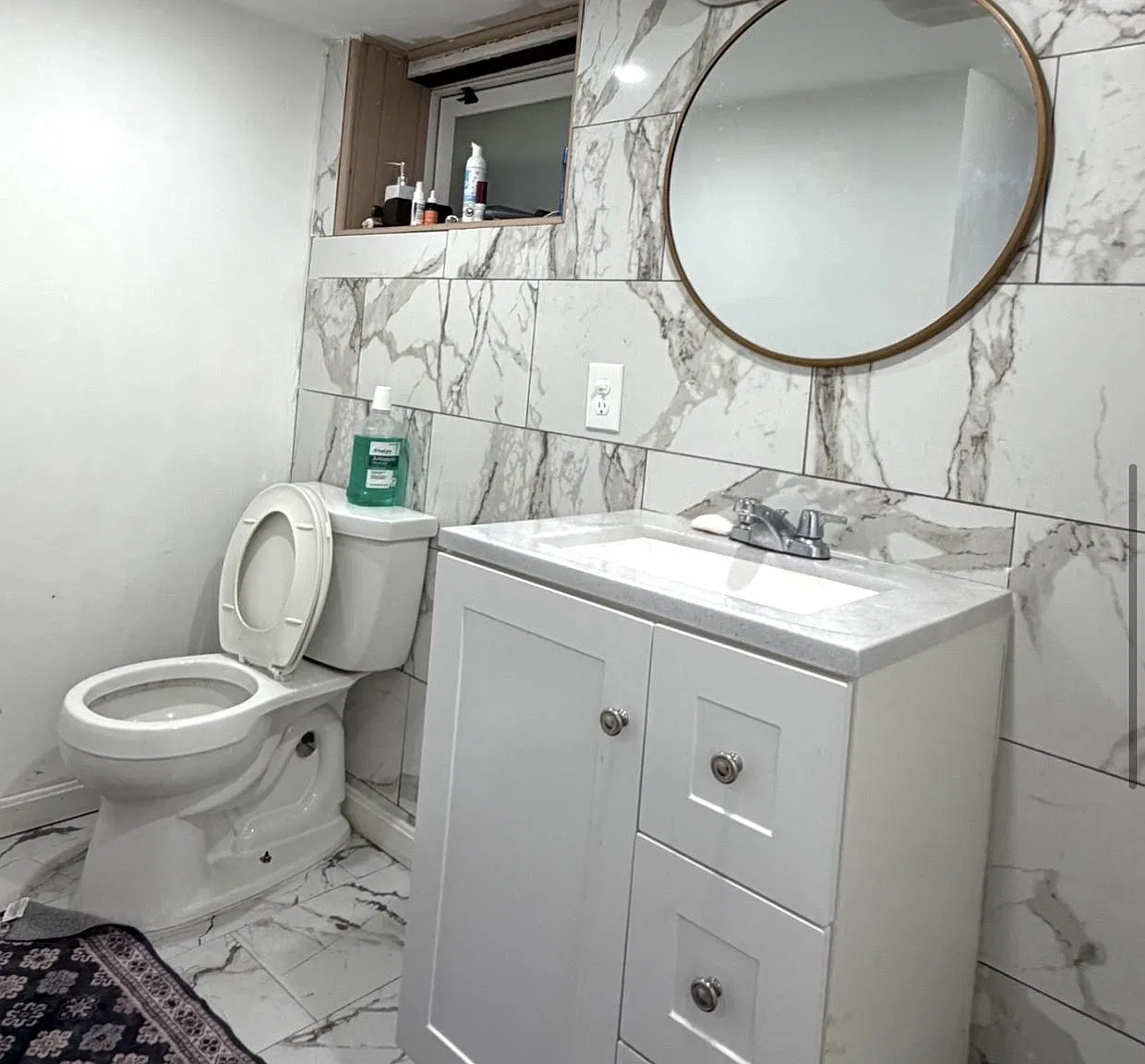 3 bed, 2.0 bath, 1220 sqft, $3,900 — Photo 4