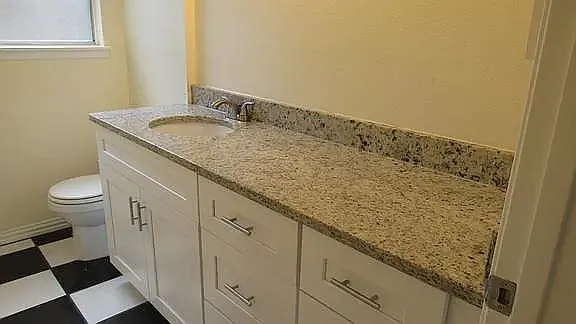 2 bed, 1200 sqft, $1,350 — Photo 3