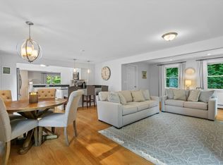 165 Cow Hill Rd, Clinton, CT 06413