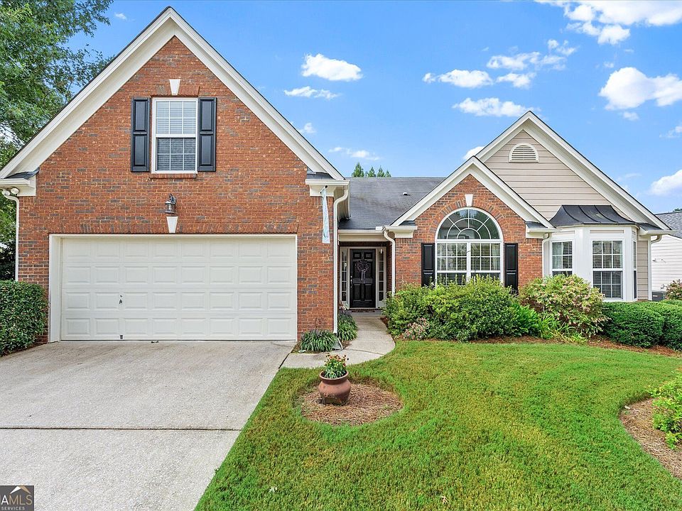 1st image of 1092 S Creek Dr