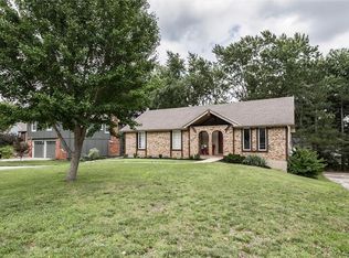 12315 W 100th Pl, Lenexa, KS 66215