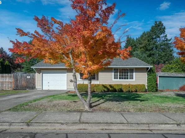 1480 Edison Ave, Cottage Grove, OR 97424