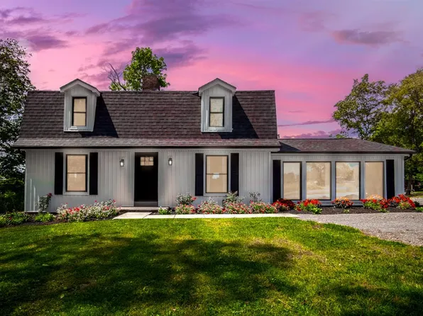 1717 Foster Rd, West Union, OH 45693