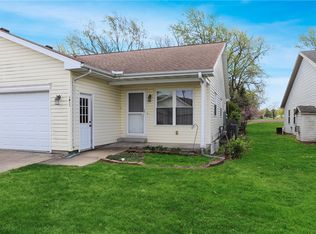 1911 Evergreen Ct, Mattoon, IL 61938