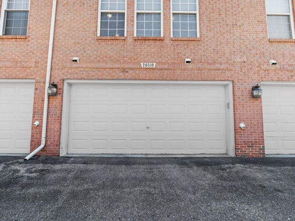 20310 Rodeo Ct, Southfield, MI 48075