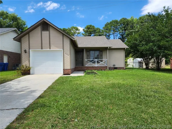 6020 Eaglechase Dr, Fayetteville, NC 28314