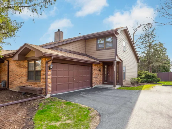 916 Indian Boundary Dr, Westmont, IL 60559