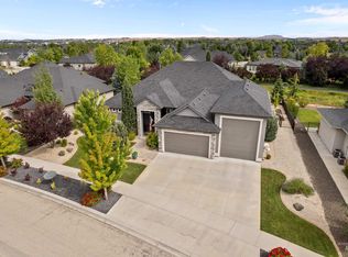 6098 W Striker Ct, Eagle, ID 83616