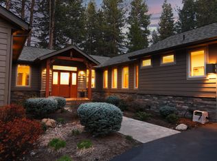 60637 Golf Village Loop, Bend, OR 97702