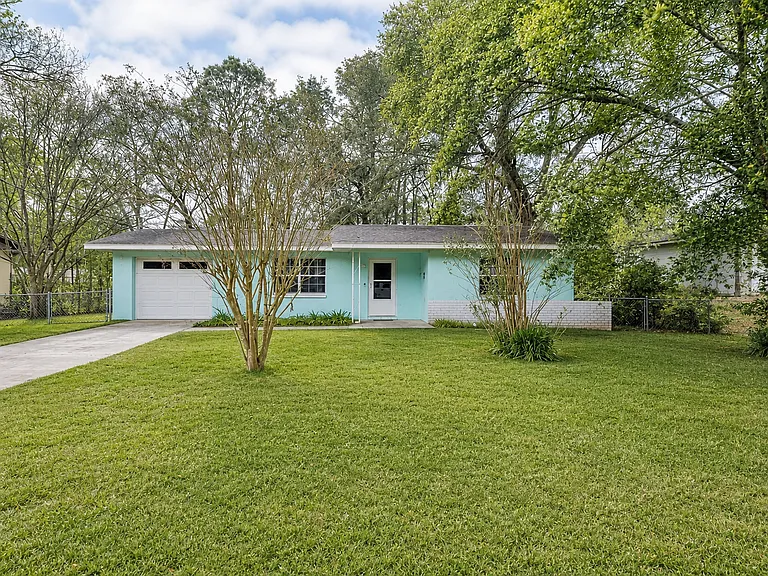6700 E Gentry St — Photo 1