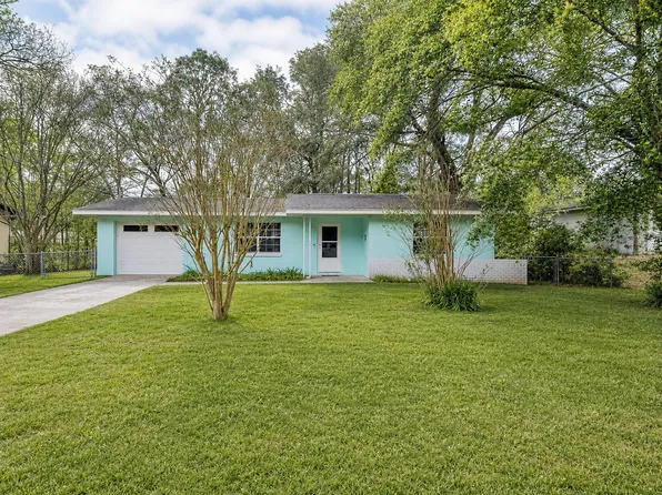 6700 E Gentry St, Inverness, FL 34452