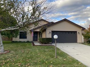 2610 Covington Dr, Champaign, IL 61822