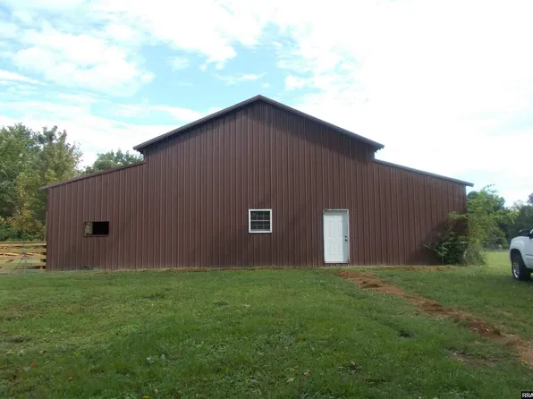3791 State Line Rd E, Dukedom, TN 38226