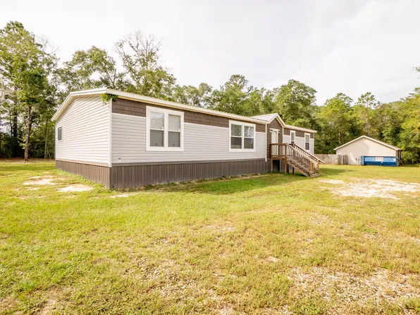 115 W Orange Blossom Ave, Defuniak Springs, FL 32433