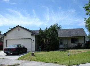 2840 SW Volcano Ct, Redmond, OR 97756