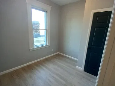 198 Parker St #2 — photo 2 of 6