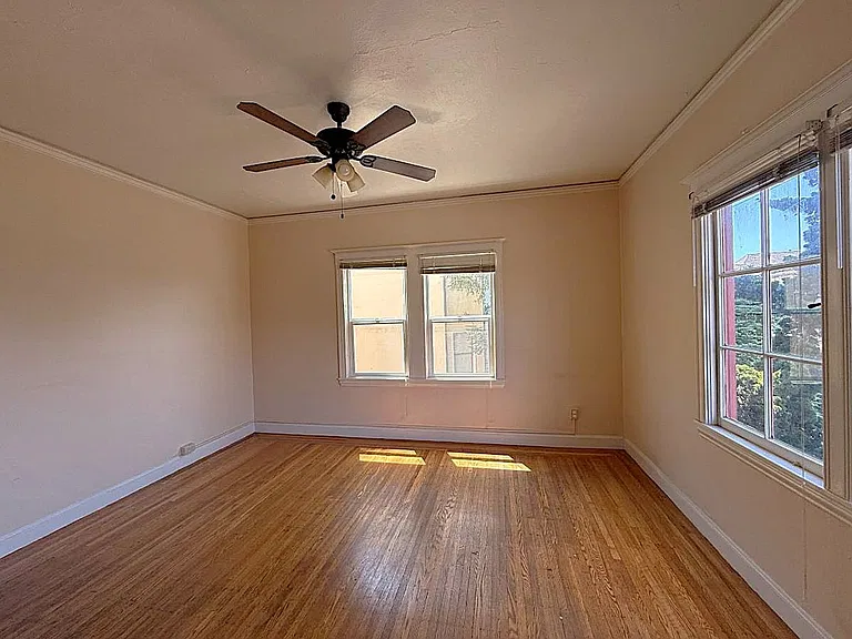 2320 Haste St #12 — Photo 8