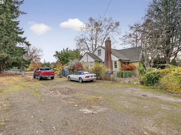 1830 NE 132nd Ave, Portland, OR 97230