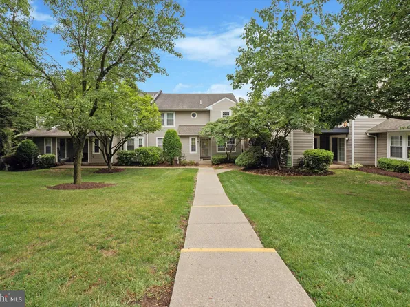 807 Reading Ct, West Chester, PA 19380