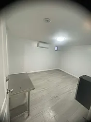 917 Willoughby Avenue