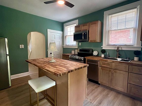 4th image of 3626 Herbert Ave