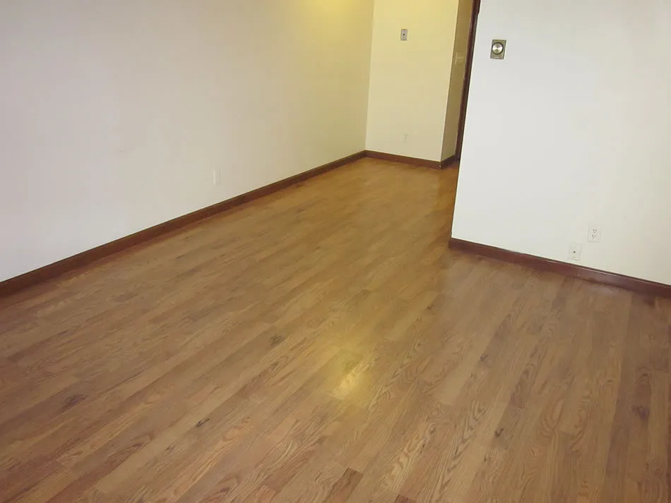 Building Photo - 606 W Healey St #1