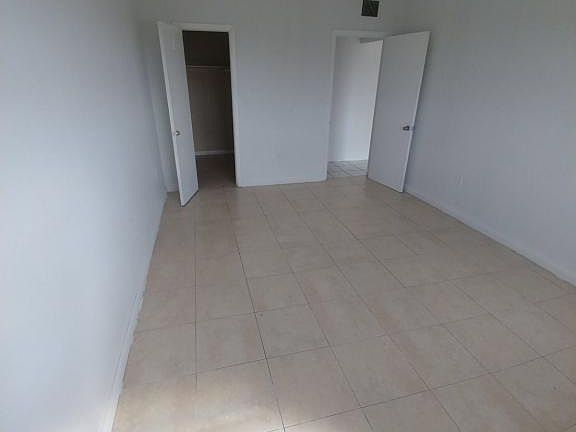 2nd image of 12955 NE 6th Ave APT 410