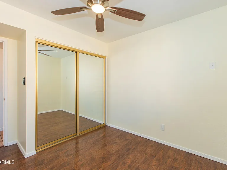 1813 E Ellis Dr — Photo 40