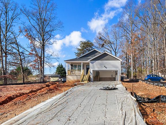 2nd image of 219 Sunray Dr