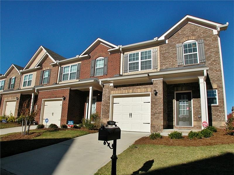 1st image of 3207 Garden Glade Ln