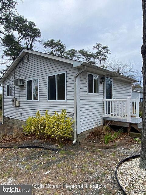 1st image of 301 Buermann Ave